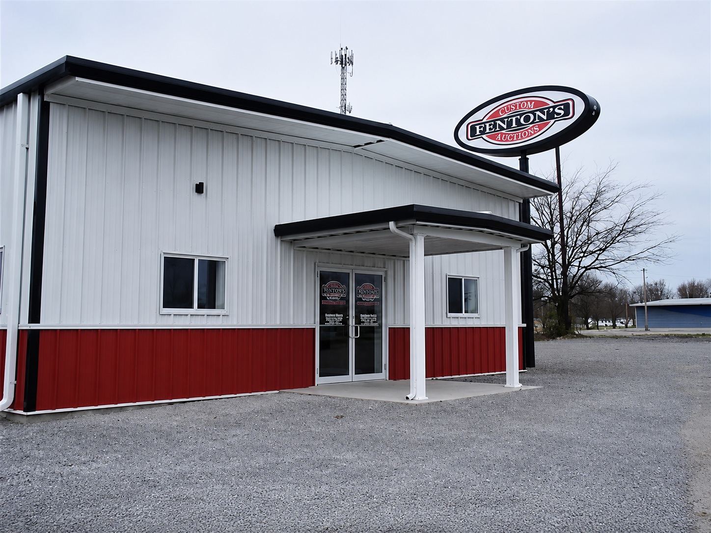 Fenton's Custom & Collision shop photo 2