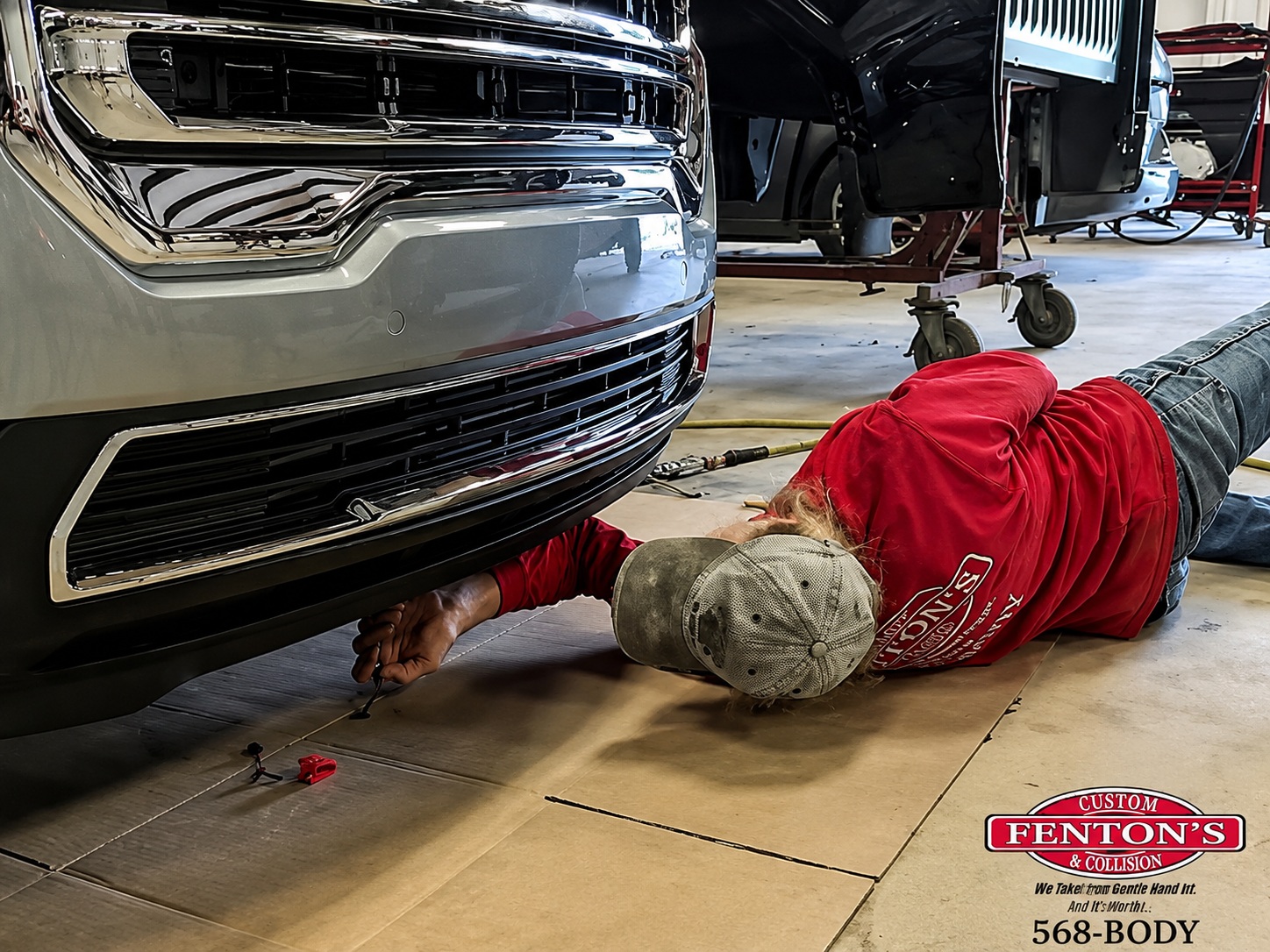 Fenton's Custom & Collision shop photo 9