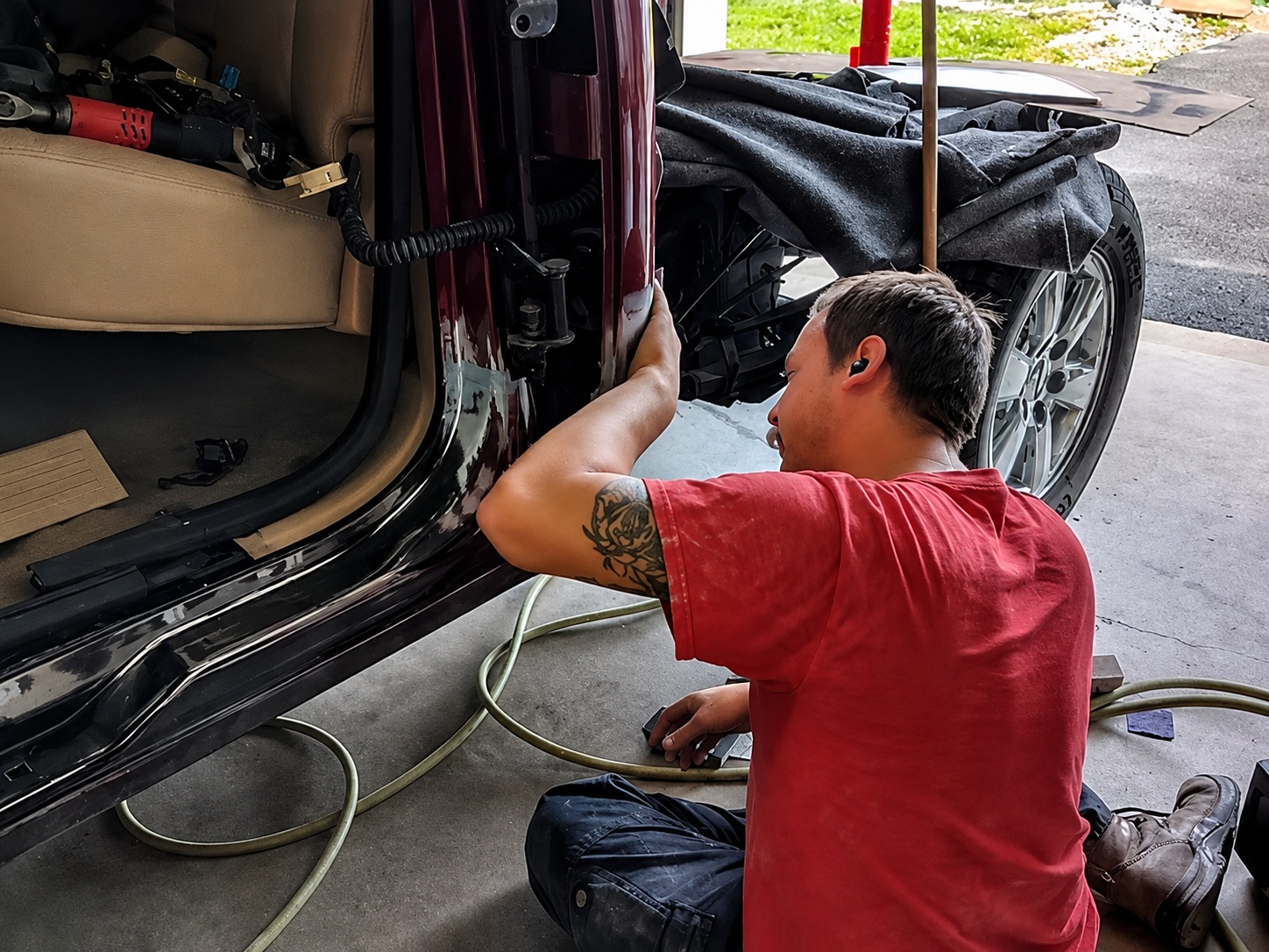 Fenton's Custom & Collision shop photo 13