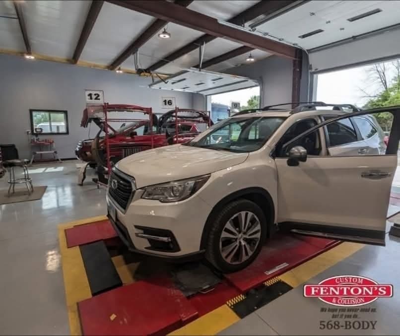Fenton's Custom & Collision shop photo 14